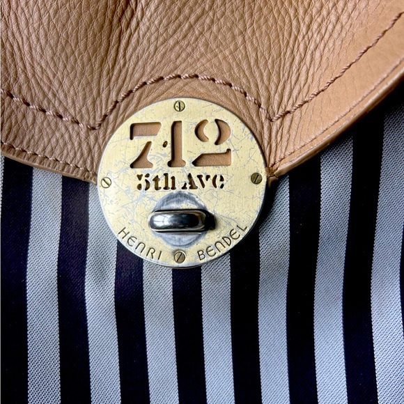 Henri Bendel 712 5th Ave Striped Canvas & Leather Hobo Bag | A fine heritage - Picture 3 of 4